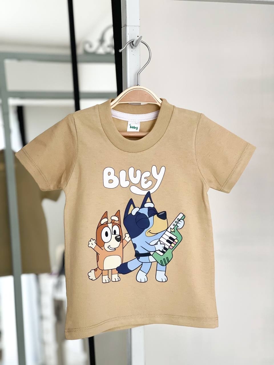 Remera con Estampado Bluey - Imagen 3