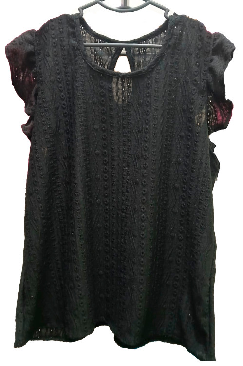 Remera Hawai  Brodery - 1b541787-ee03-4c3d-be6e-7ad26285d5c5.jpeg