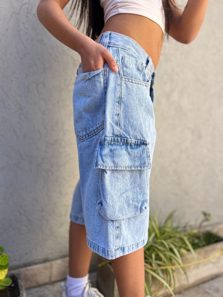 Bermuda Baggi Cargó Celeste Liso Unisex - Imagen 3