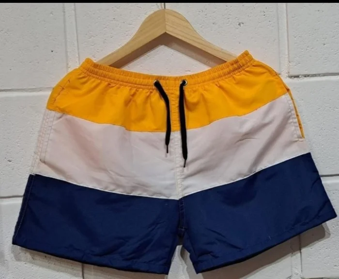 Short Malla Combinados