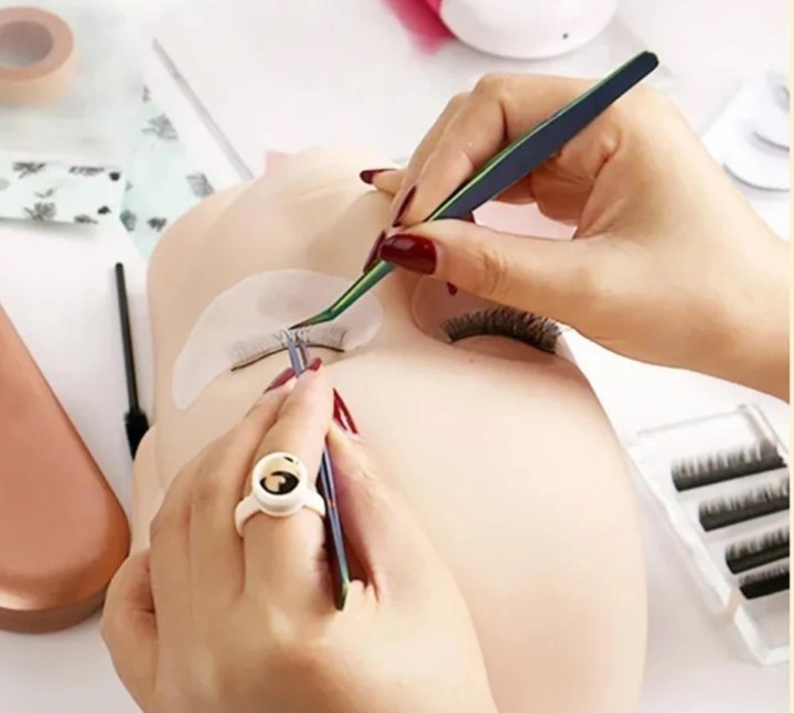 Cabeza de Silicona para Práctica Maquillaje Aplicación de Pestañas - Imagen 3