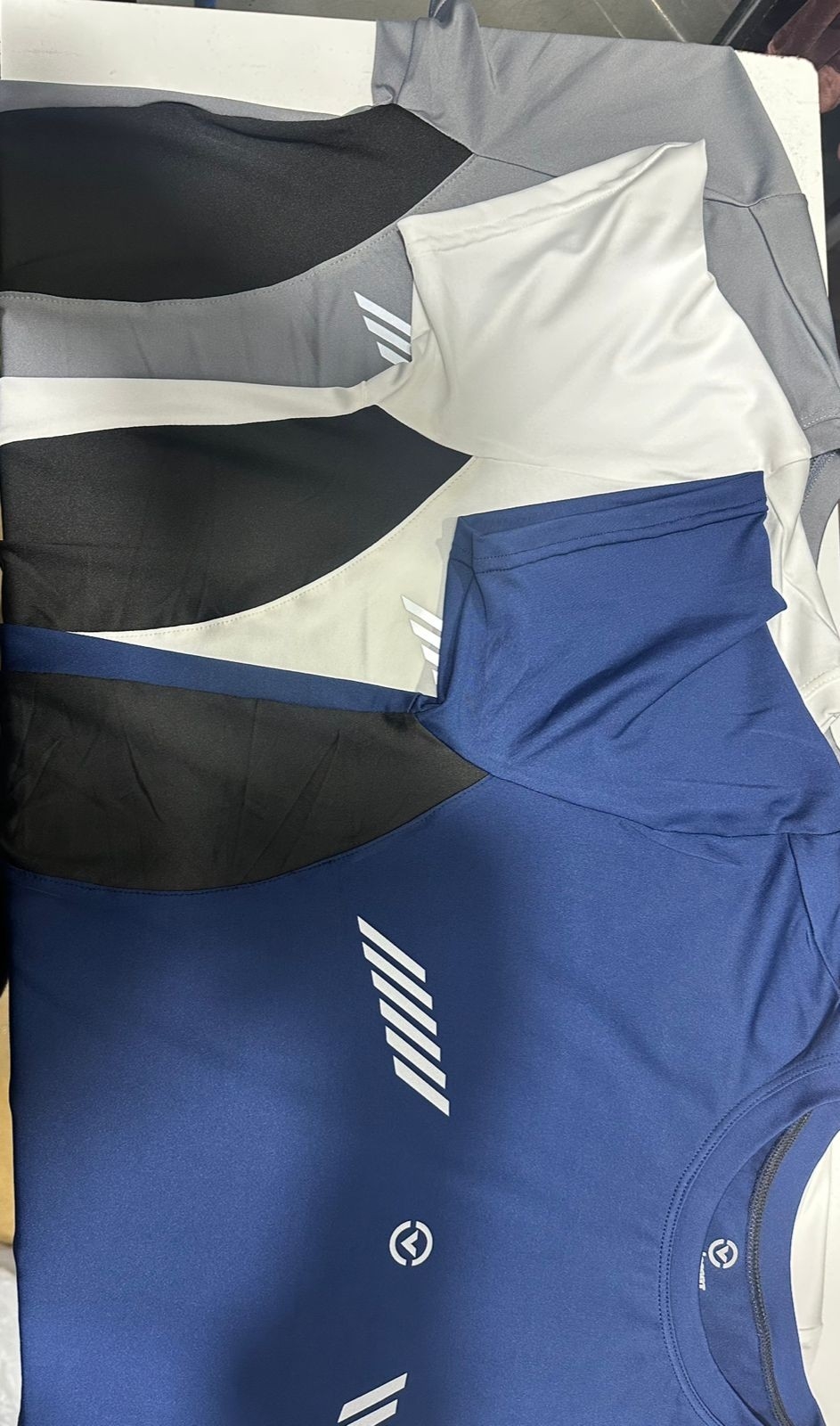 Remeras Deportivas - Imagen 2