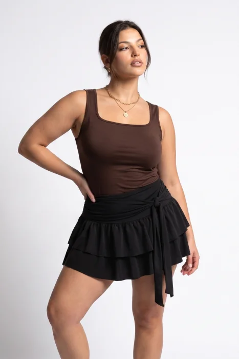 G10 Cuello Cuadrado Plus Size