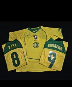 Camiseta Retro - Miniatura 4