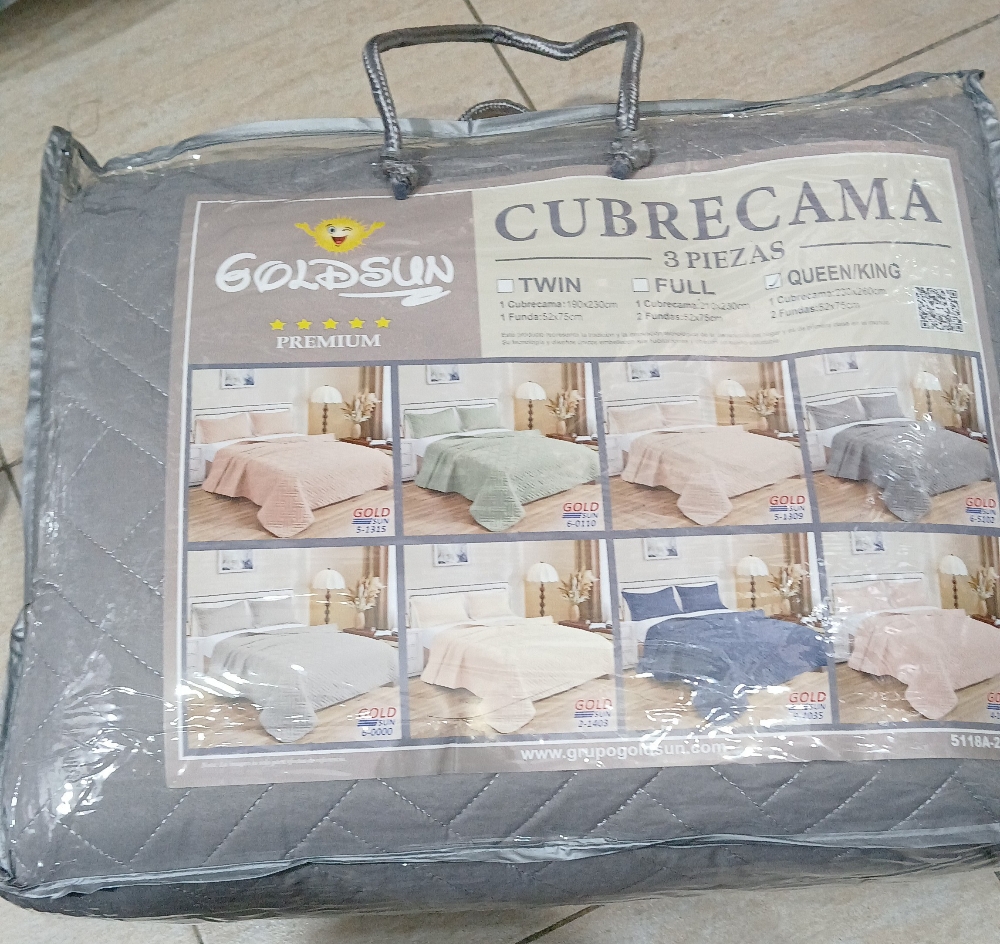 Cubre Cama con 2 Fundas Queen /king - Imagen 3