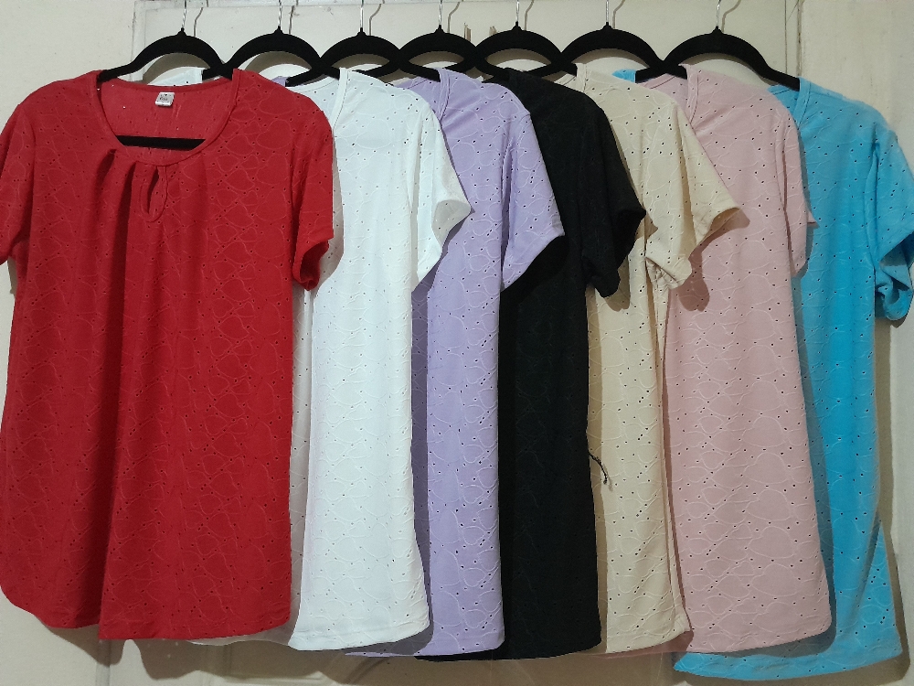 Remeras de Dama  Pinchado en Cuello  7 Colores - Imagen 2