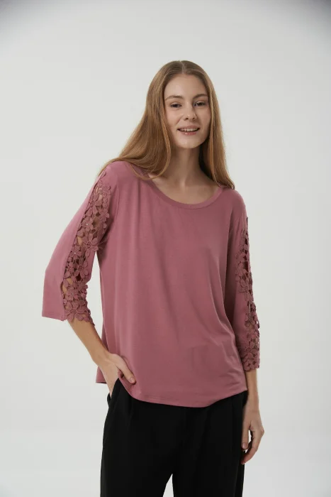 Art 1835 . Cuello Aplique Flor / Brillos