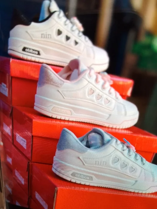 Zapatillas con Brillo Niña