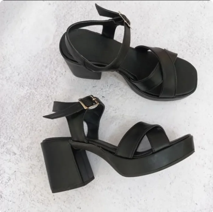 Art Cloe Pu Negro