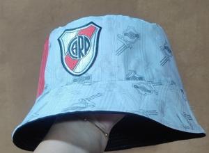 Pilusos de River