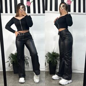Pantalón Wide Leg Engomado