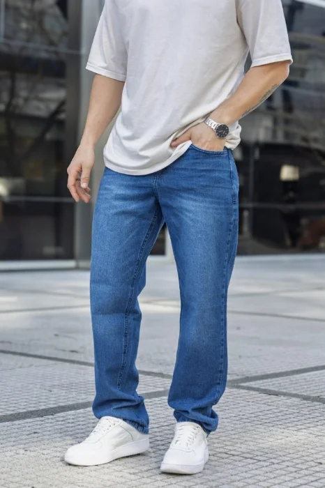 Pantalón Mom  Azul con Bigotes