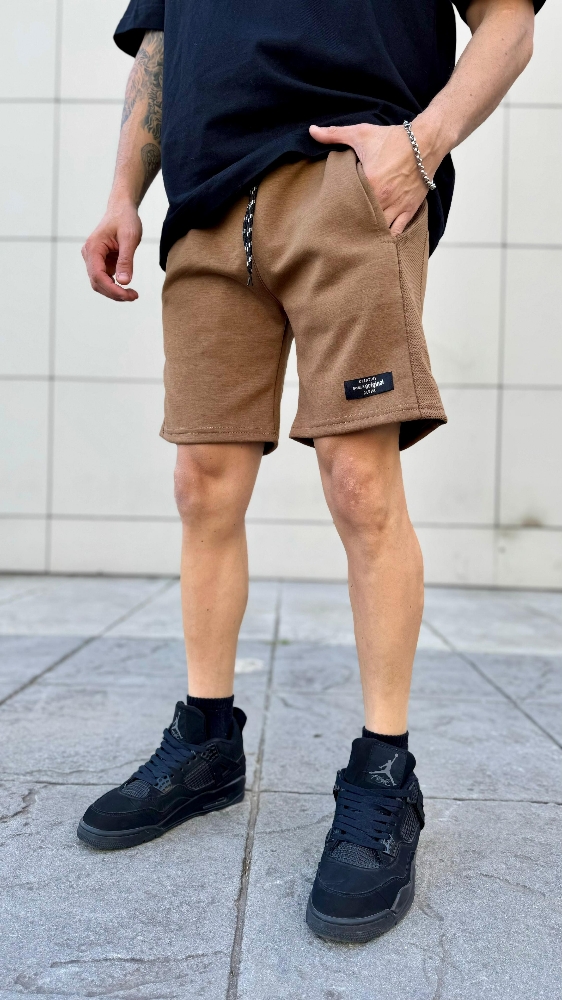 Short A.d - Imagen 2