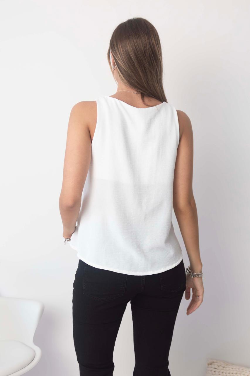 Musculosa Nacar - WhatsApp%20Image%202026-09-25%20at%2010.34.29%20(1).jpeg
