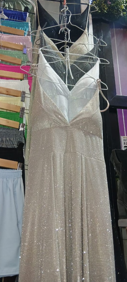 Vestido Gliter con Taza - Imagen 4