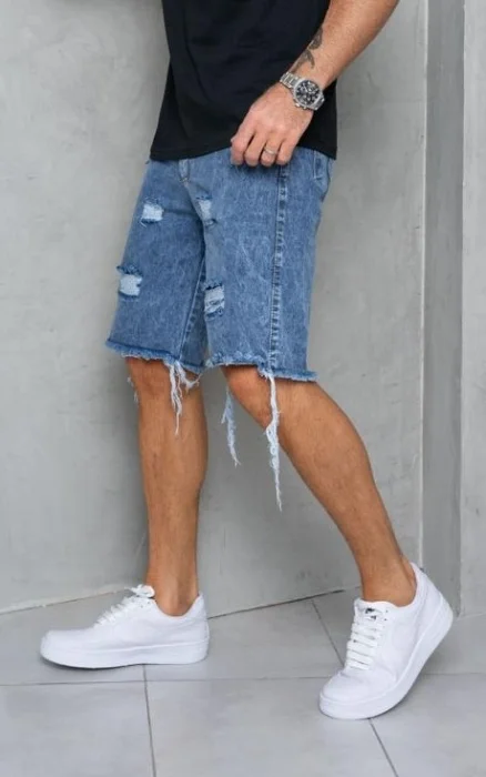Bermudas Mom/roturas y Desflecado