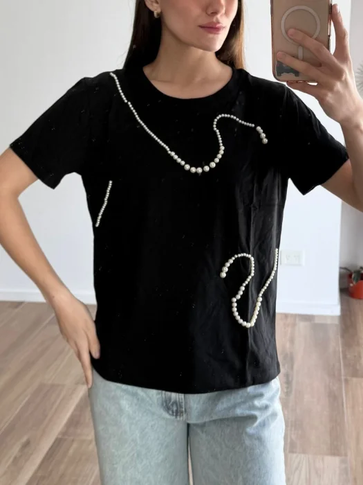 Remera de Algodon Importada con Aplique 013