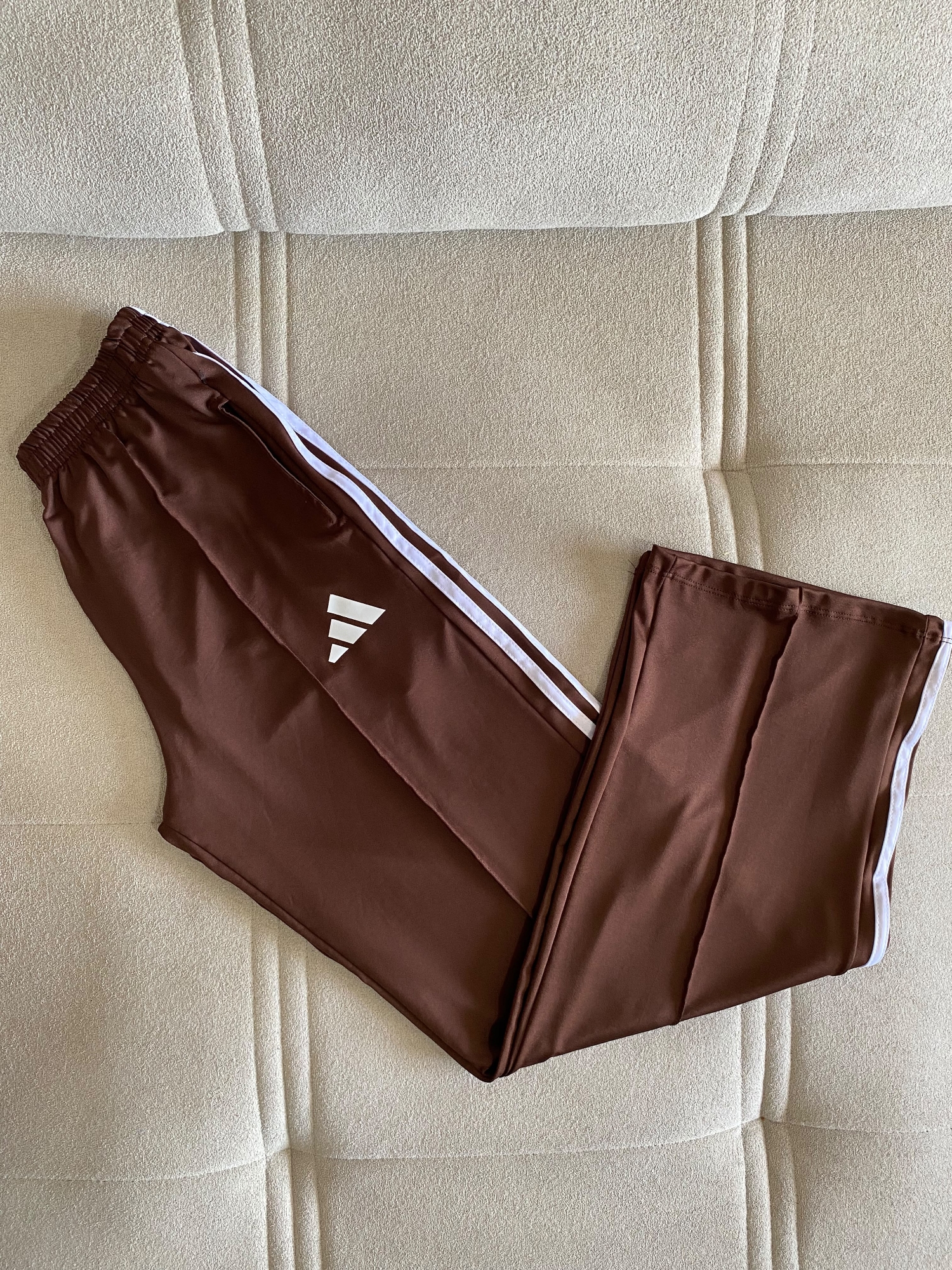 Palazo Adidas - Imagen 3