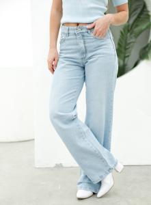 2504 Jean Recto Celeste