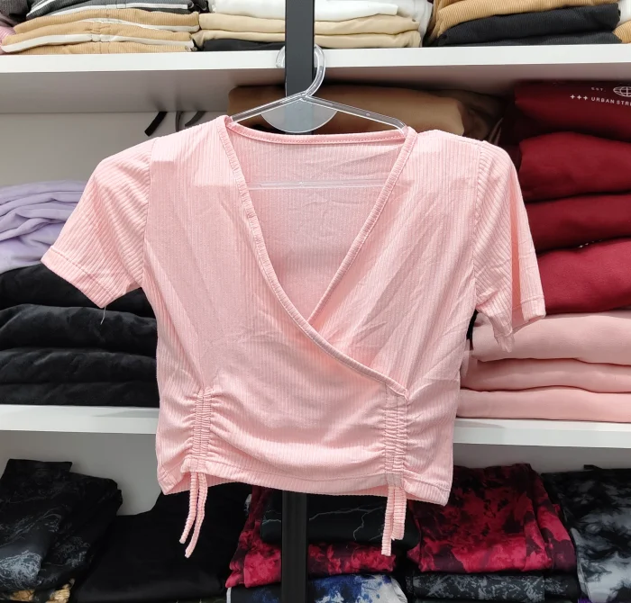 Remera Escote en V