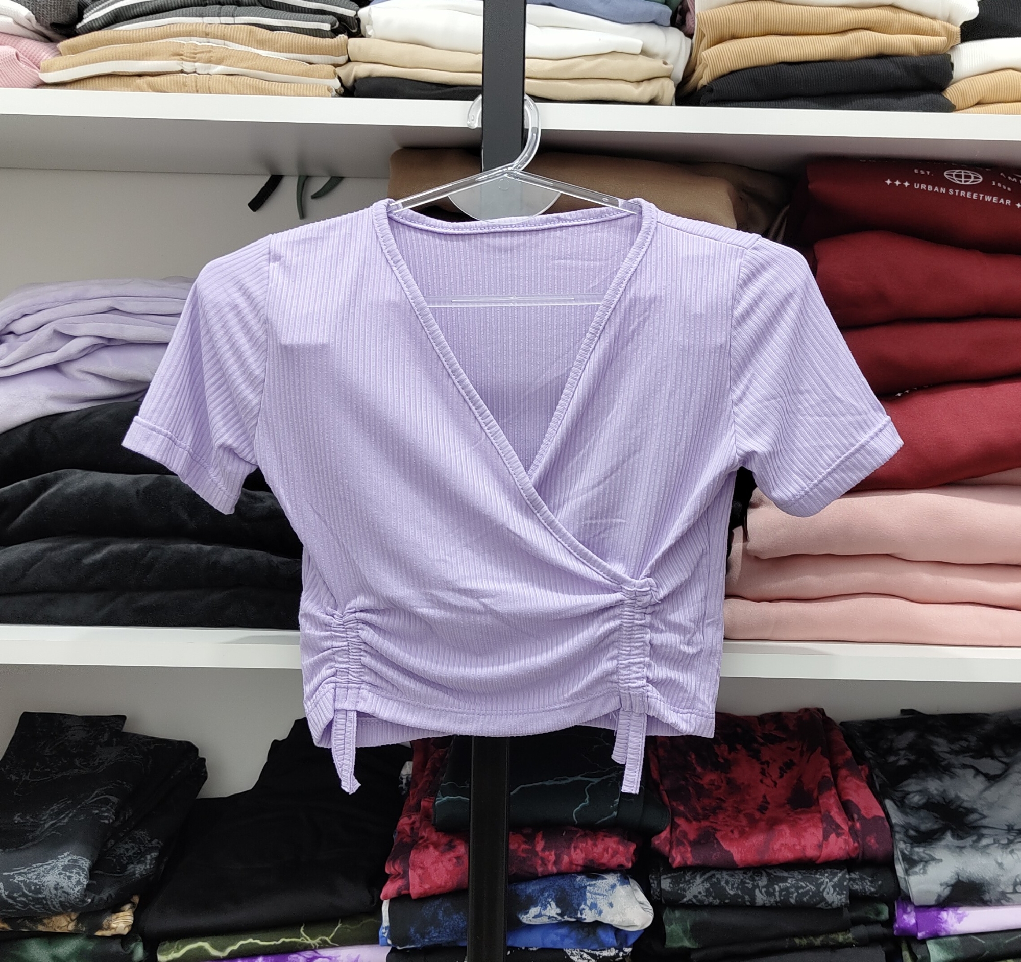 Remera Escote en V - Imagen 2