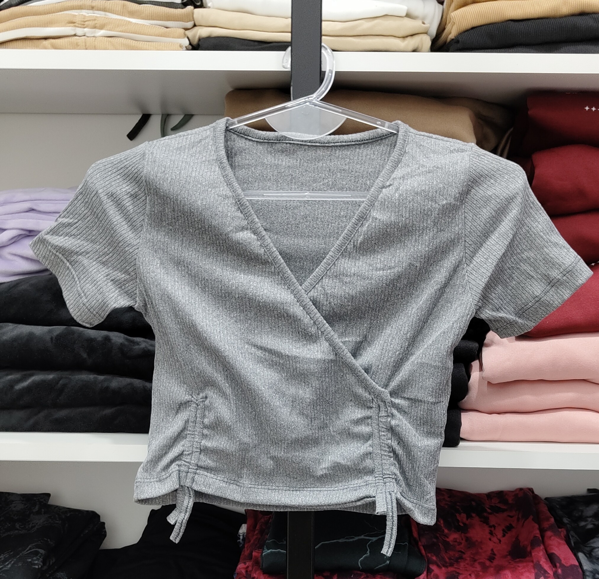 Remera Escote en V - Imagen 3