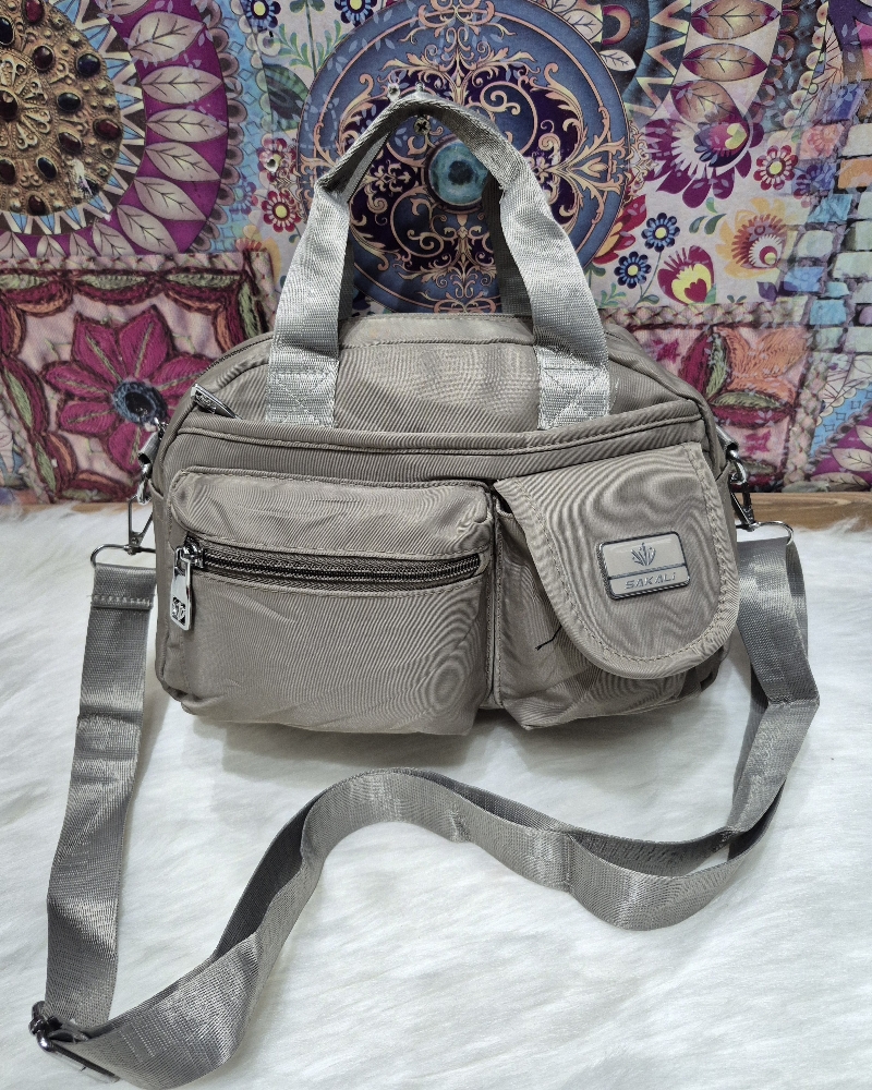 Nuevo Ingreso de Morral Grande con Tira Regulable - Imagen 5