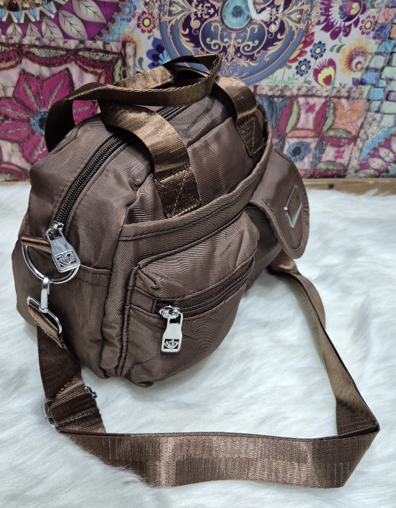 Nuevo Ingreso de Morral Grande con Tira Regulable - Imagen 8