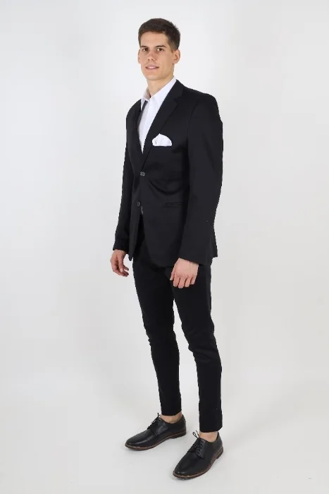 Combo Traje Gabardina al Cuerpo