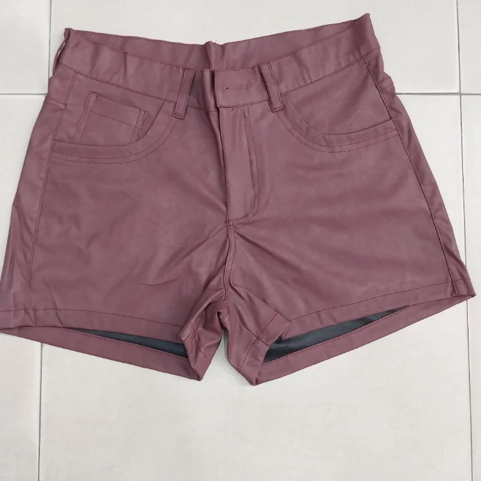 Short Eco Cuerina