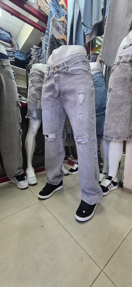 Jeans Baggy con Roturas - Imagen 2