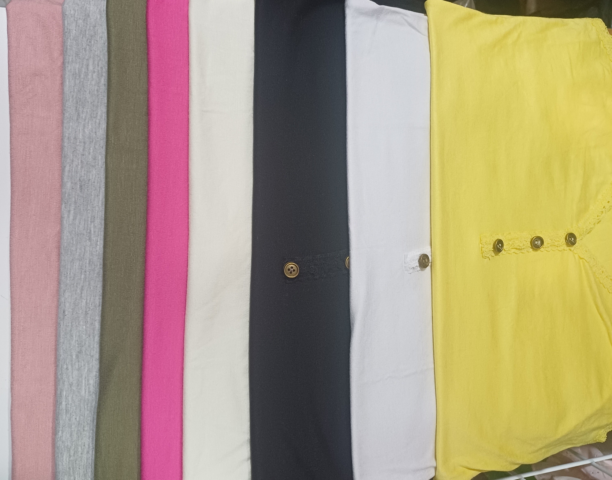 Musculosas de Modal Viscosa con Puntilla - Imagen 2