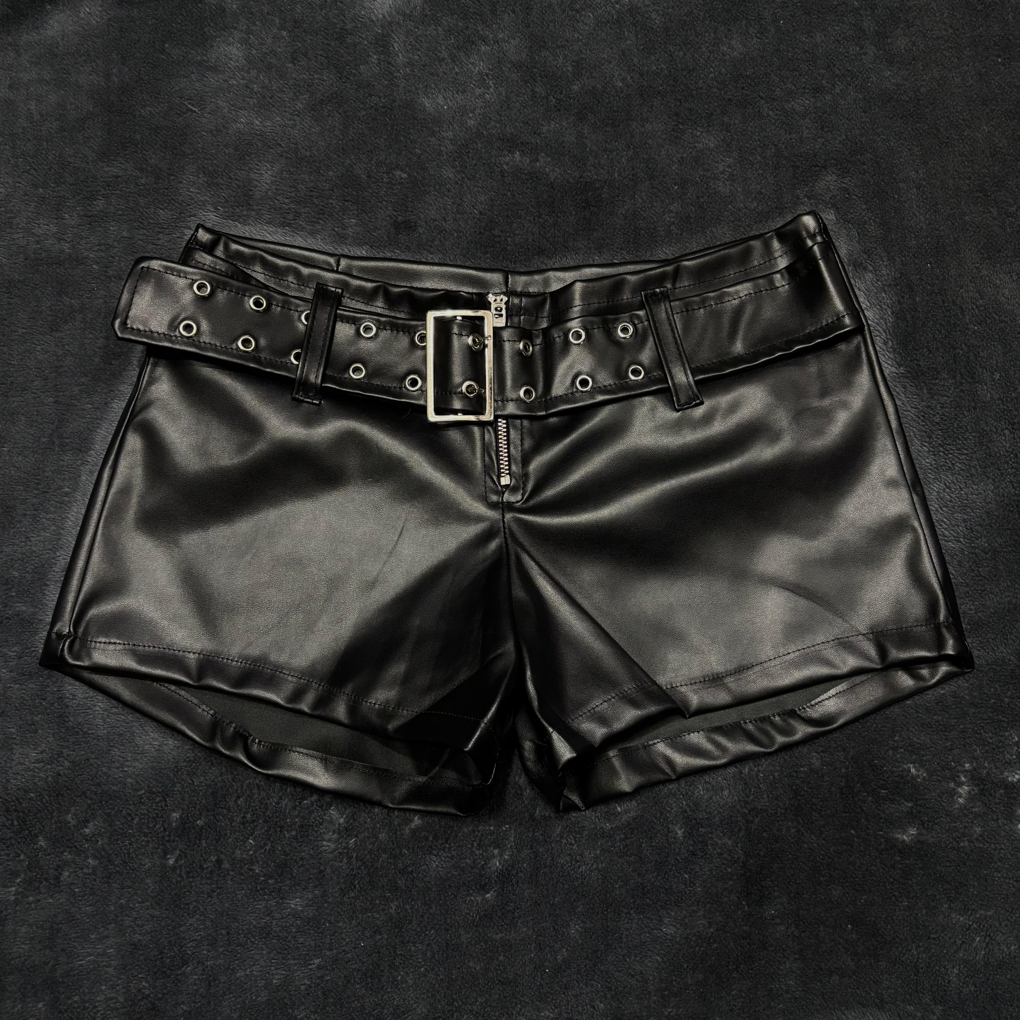 Short Engomado Tiro bajo con Cinto - Imagen 2
