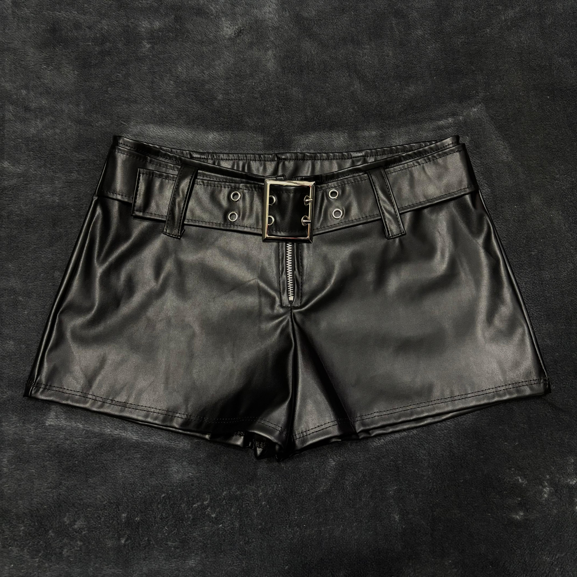 Short Engomado Tiro bajo con Cinto - Imagen 3