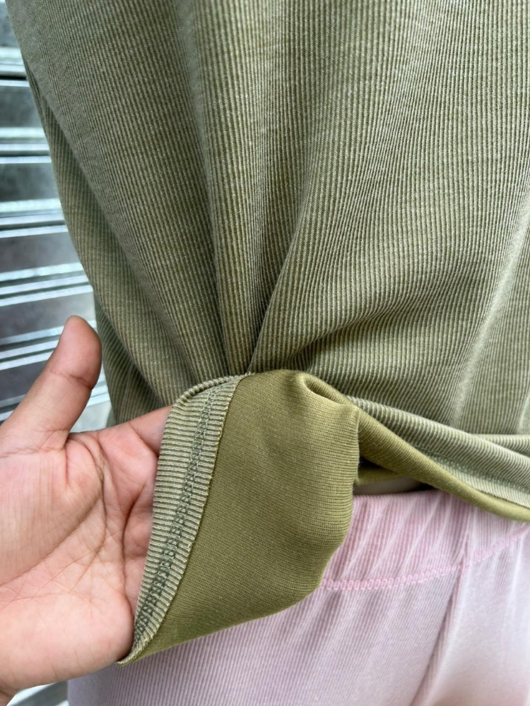Remeras Bordadas  de Diesel , Alo y Miu Miu  Morley Vintage con Spandex - Imagen 2