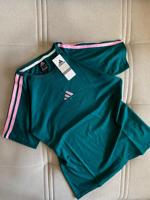 Remera Retro Ad