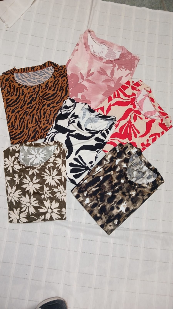 Remera Talles Especiales Morley Estampado - Imagen 2