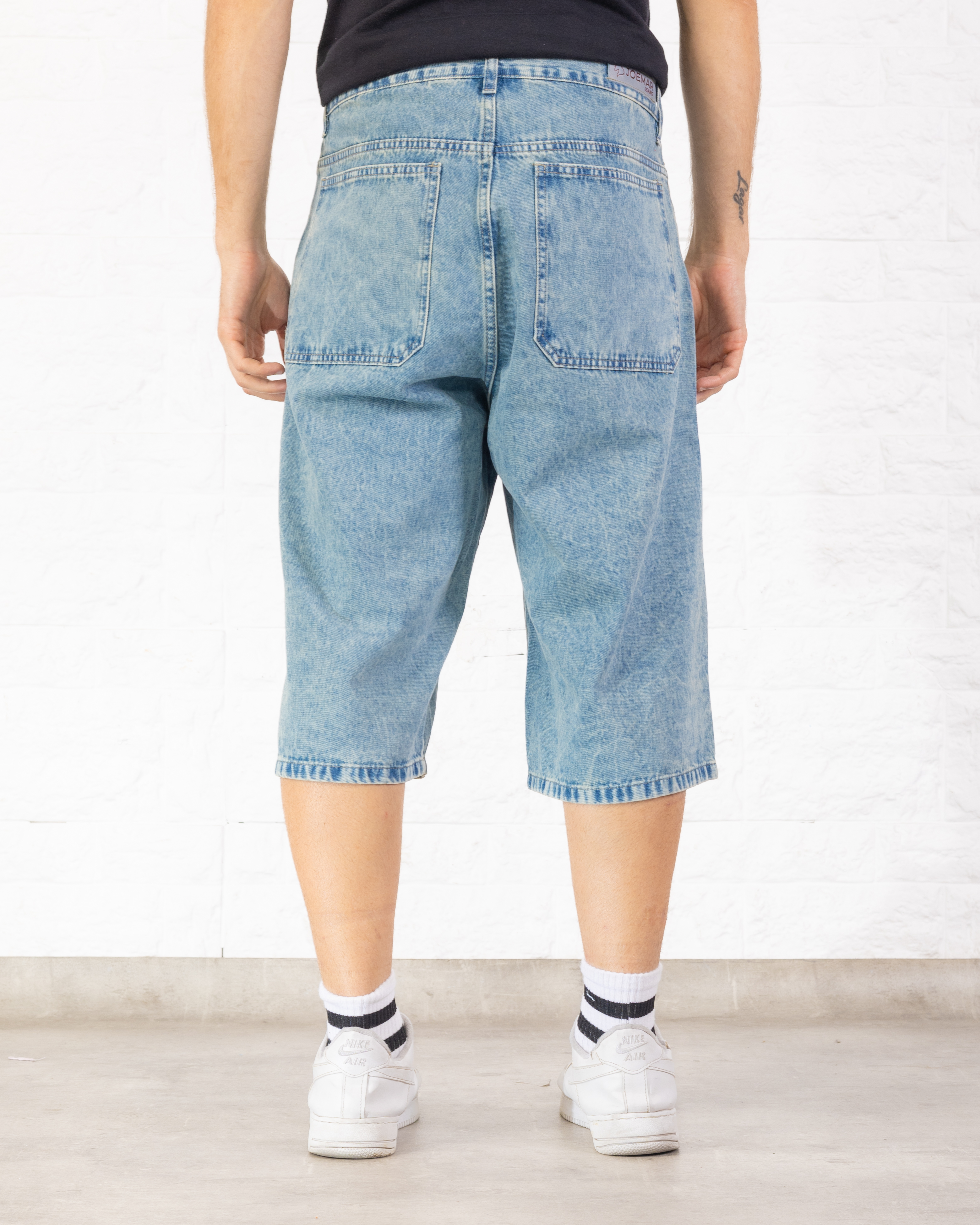 Bermuda de Jeans Baggy Liso Rigido - 5.%20TREN%20INFERIOR%20(4).jpg