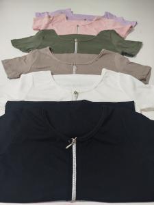Remeras con Cierre