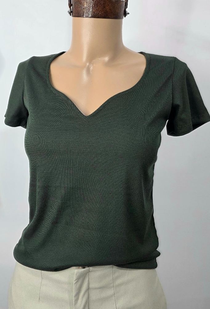Remera Escote Corazón( Cherry - Imagen 4