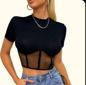 Remera Tipo Corset con Ballenas