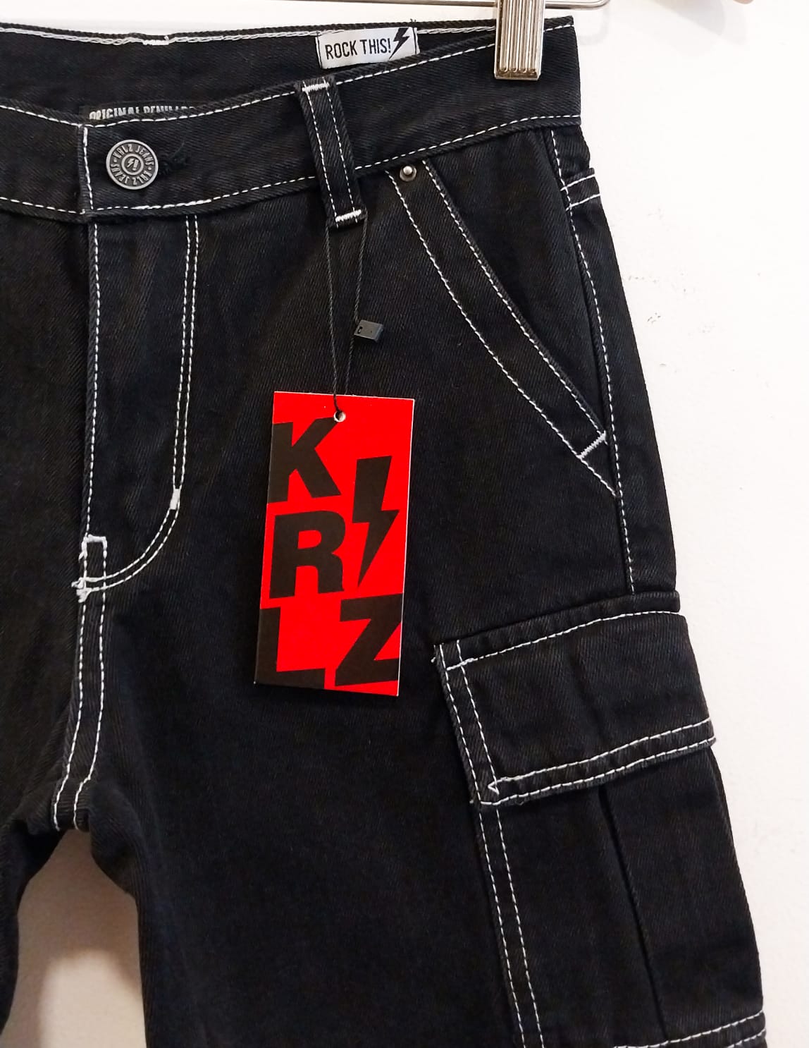 Bermuda Jeans Negro Cargo Nene Adolecente Spica - WhatsApp%20Image%202025-02-06%20at%2021.56.47.jpeg