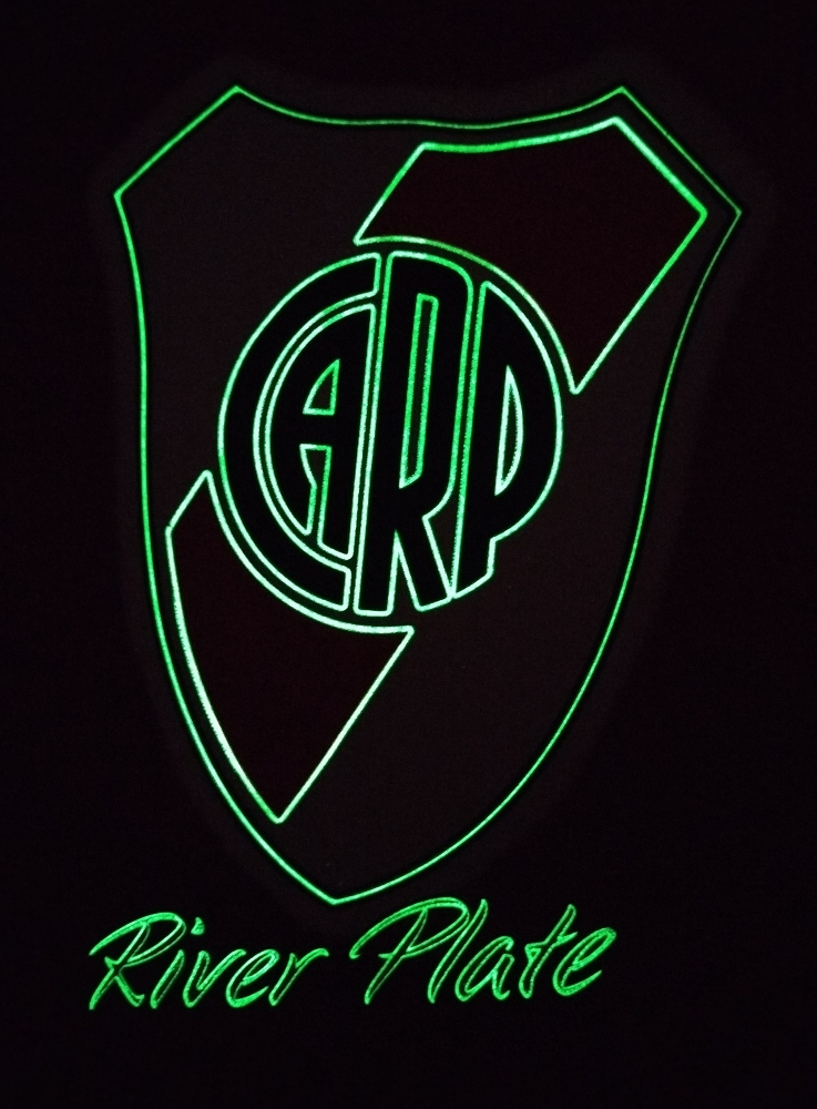 Remeras de Varón River Brilla en la Oscuridad - Imagen 2