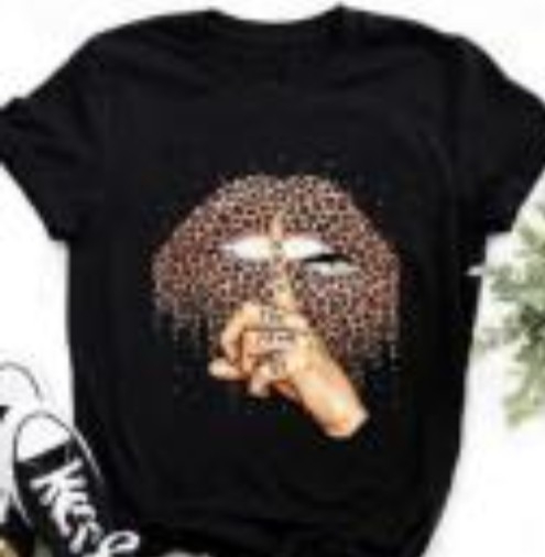 Remeras Estampadas de Algodón Peinado 24/1 Cuello de Limpieza Muy Buena Calidad - Imagen 3