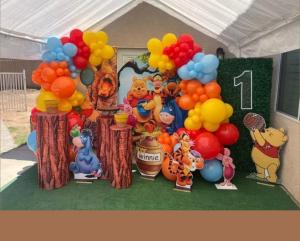 Decoracion de Globos Winie Poho - Miniatura 2