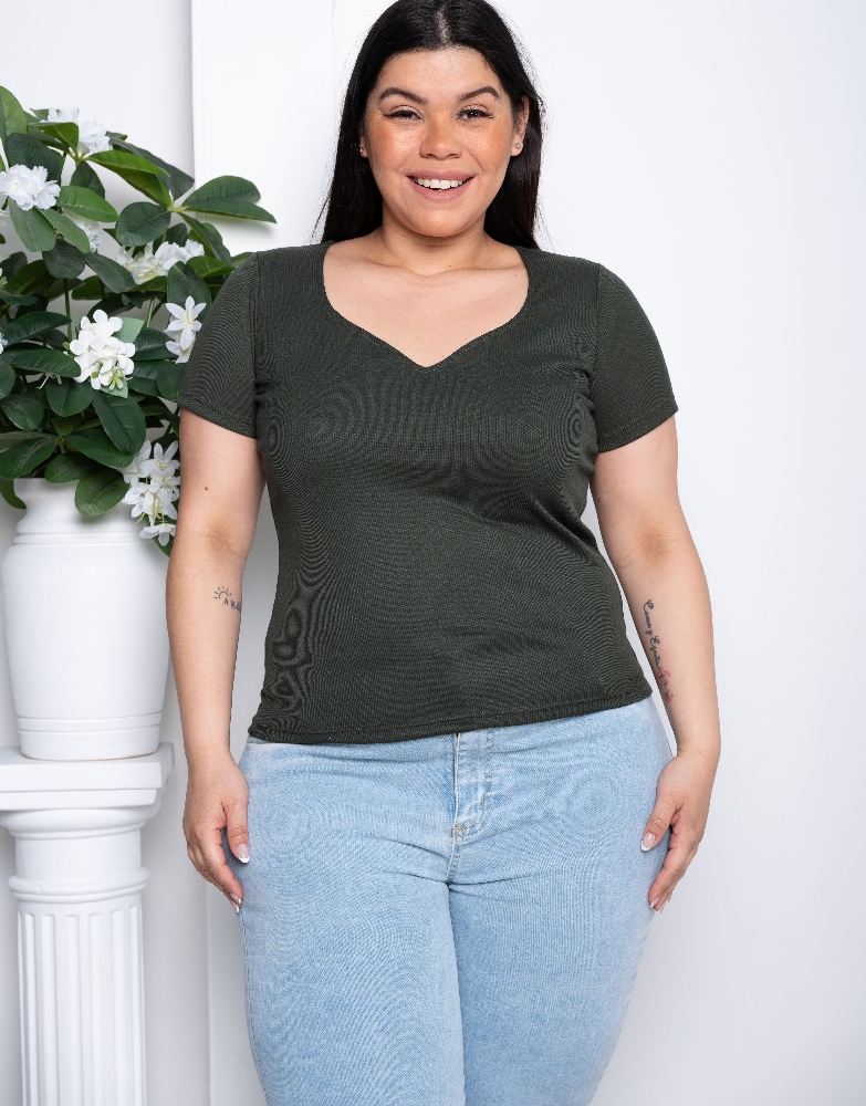 Remera Escote Corazón (cherry - Imagen 4