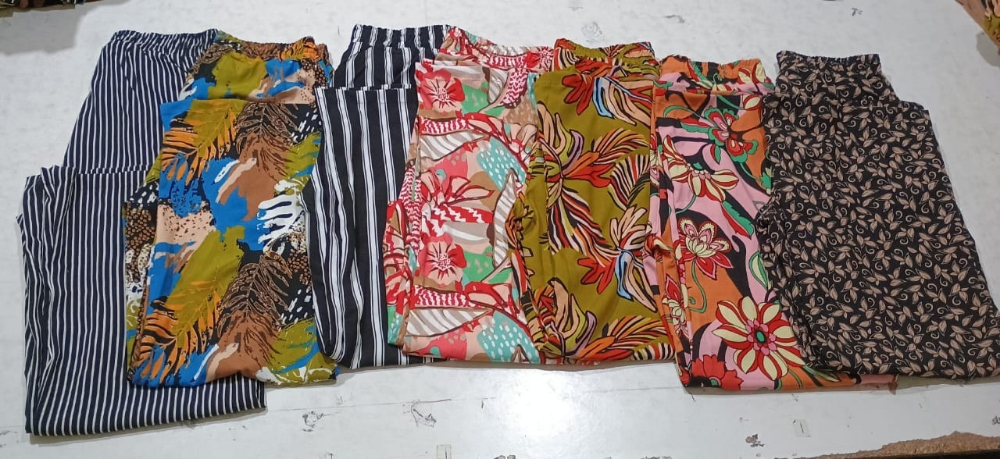 Palazos para Mujer. de Lino Estampado y de Fibrana Poplin - Imagen 2