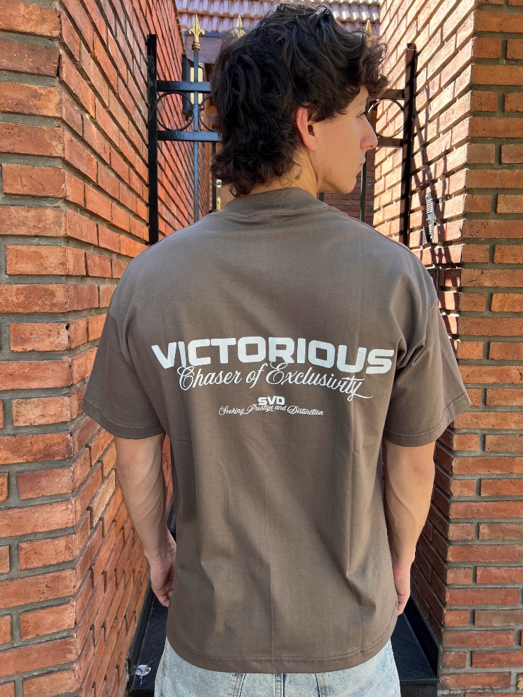 Remera Oversize Victorious - Imagen 4