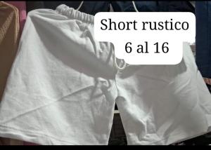 Short Rústico Blanco Escolar