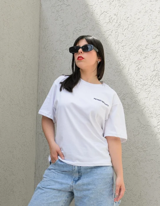 Remera Boxy Fit Mujer